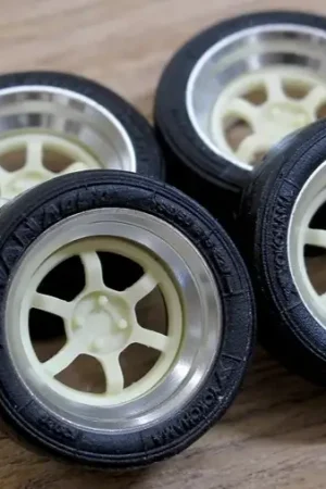 Populair Zoom on 1:24 15INCH RAYS VOLK RACING TE37V RIM SET - modelbouw
