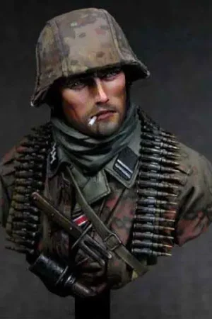 Young Miniatures 1:10 German Waffen Ss Ardennen 1944 - modelbouw Nieuw