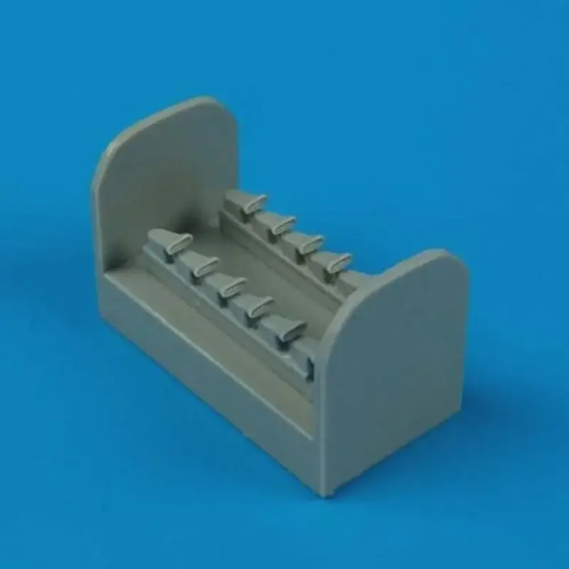 Koop Vandaag Supermarine Spitfire Mk..XIV xhaust - fishtail (toebehoren voor modelbouwsets van Academy)