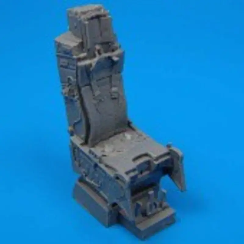Rechtstreeks Van De Fabrikant McDonnell Douglas F-15 Eagle ejection seat with safety belts