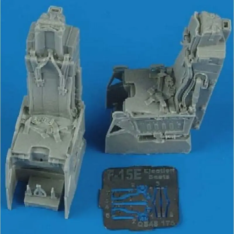 McDonnell Douglas F-15E ejection seats with safety belts Lage Kosten