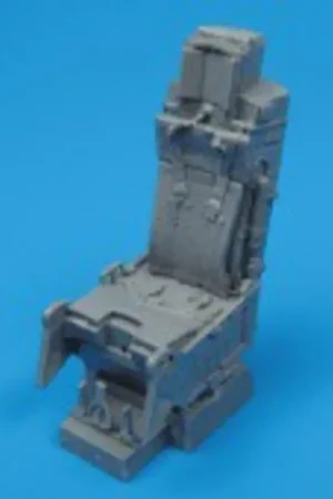 McDonnell Douglas F-15A/C ejection seat with moulded in seat belts Speciale Aanbieding