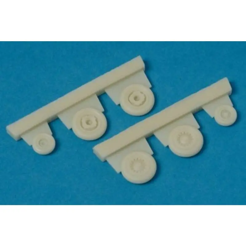 Op = Op Saab JA-37 Viggen main- & nose gear wheels (toebehoren voor modelbouwsets van Heller)