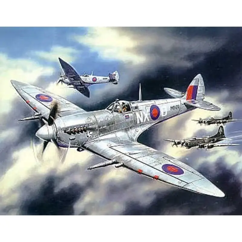 Betrouwbaar Supermarine Spitfire Mk.VII RAF Schaalmodel