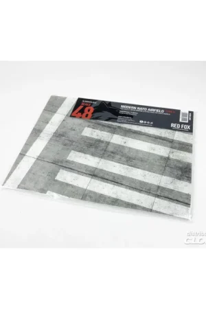 Koop Online Modern NATO Airfield Type 5 300x230mm (Universal)