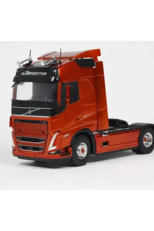Betaalbaar Solido s2400108 volvo trucks fh globetrotter xl golden red metallic 2023 1/24 Miniatuurr