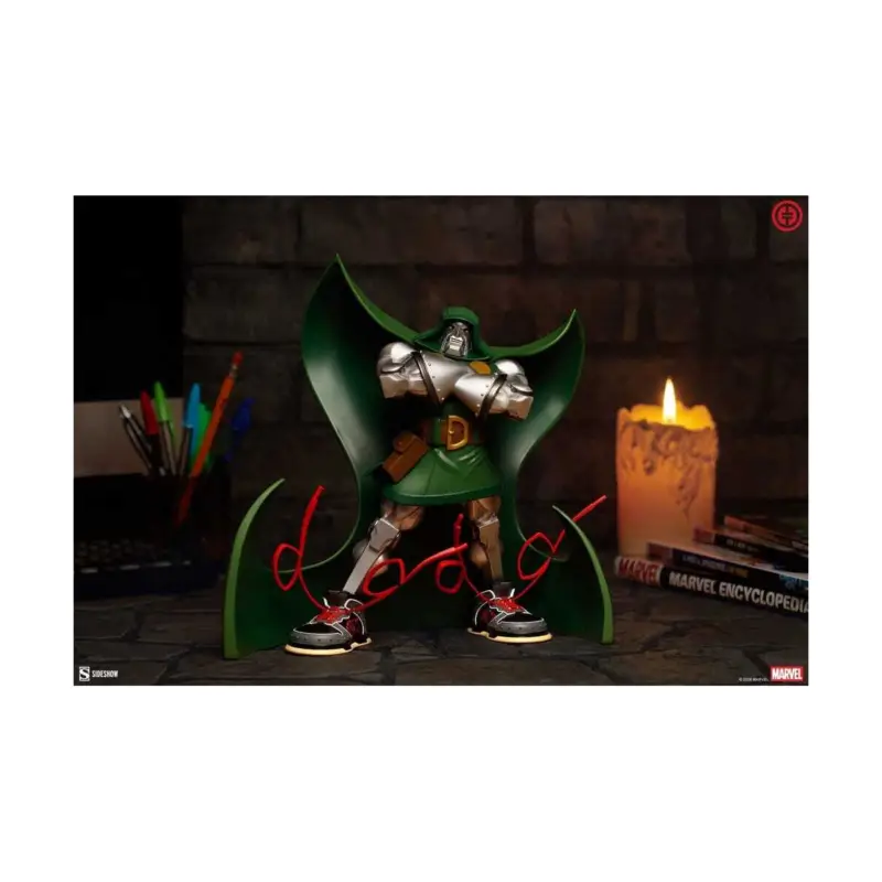 Must-Have Marvel Designer Collectible Dr. Doom statuette 25 cm Figuurtje