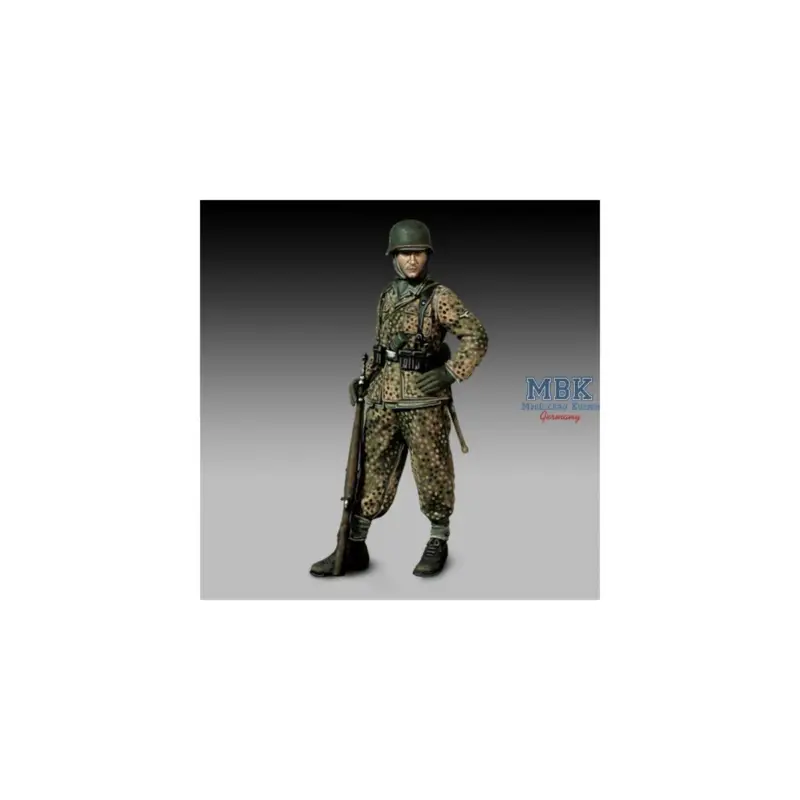 Waffen-SS GRENADIER with rifle 1/48 Figuren Koop Vandaag