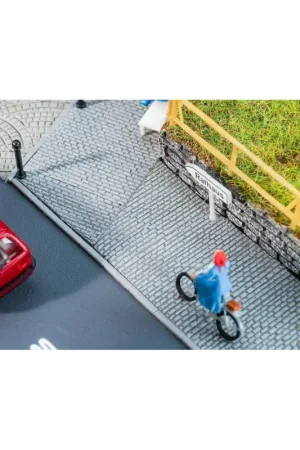 Beste Prijs Road movie, cobblestone sidewalk