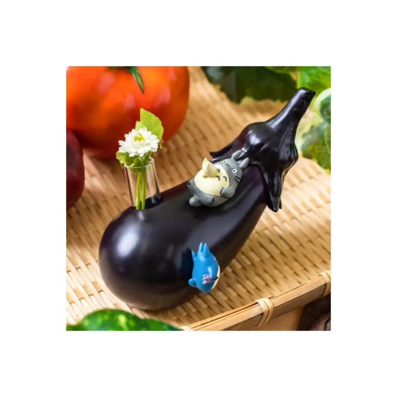 Gereduceerde Prijs MY NEIGHBOR TOTORO - Eggplant - Soliflore Figurine 9cm Figuurtje