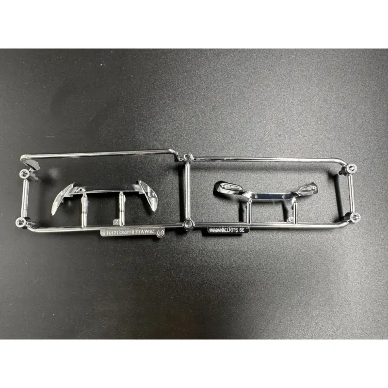 BEL012 sprue D (chrome parts) Nieuw