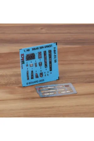 Favoriet Decal F-86F-25/30 SPACE 1/48