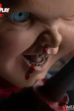 Korting Chucky Child's Play 2 Designer Series Dreigende pratende pop Chucky 38 cm
