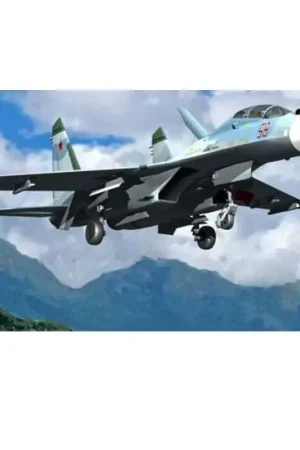 Voordeelprijs Sukhoi Su-27UB Flanker C Schaalmodel