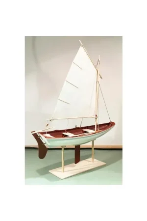 Koopje Norwegian Sailing Pram static boat 1:12 Schaalmodel