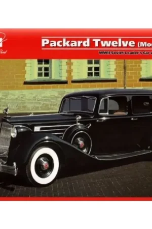 Direct Verzonden Packard Twelve (Model 1936) WWII Soviet Leader's Car with Passengers (4 figures) Schaalmodel