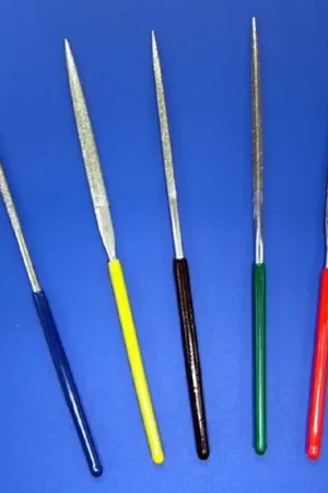 Betrouwbaar Mini Diamond File Set. 5 different shaped files ideal for small plastic models projects.
