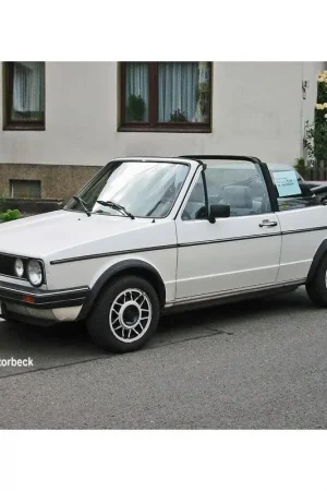 COFFRET CADEA "50 Years of VW Golf 1" Schaalmodel Direct Verzonden