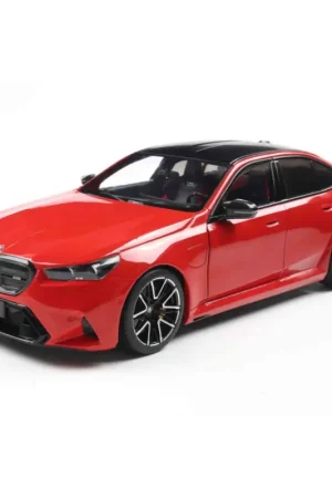 Speciale Aanbieding Bmw m5 fire red 2025 1/18 Miniatuur