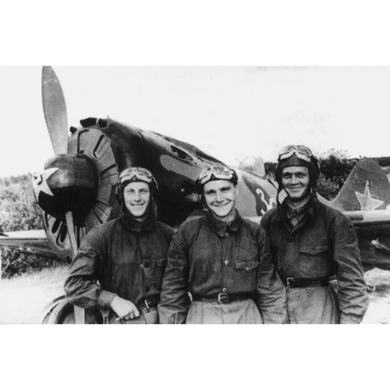 Hoge Kwaliteit Polikarpov I-16 type 24 met Sovjet-piloten (1939-1942) VOLGENDE VRIJ!VERWACHT LATE MAG !!
