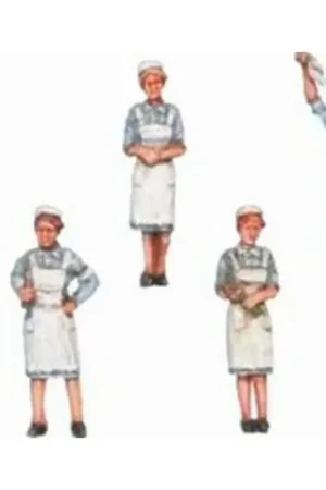 Hospital Staff. 1 Doctor and 4 nurses. Figuren Gratis Retour