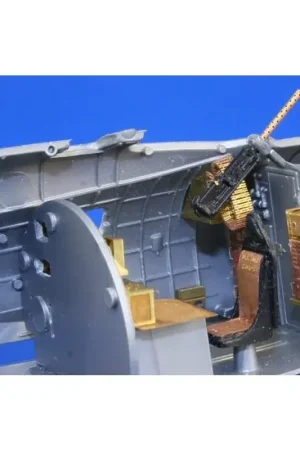 Tijdelijk Beschikbaar Boeing B-17G Flying Fortress mid section interior PRE-PAINTED IN COLOUR! (toebehoren voor modelbouwsets van Monogram and Revell)