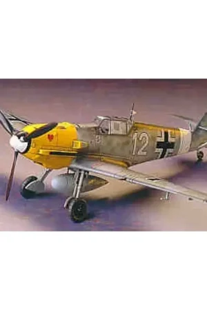 Messerschmitt Bf 109E-4/Bf 109E-7 Tropical version Schaalmodel Uitverkoop