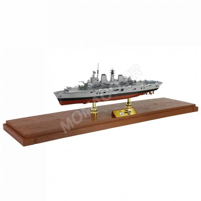 Korting English light aircraft carrier hms invicible (r05) "royal navy" falkland island 1982 (with hull and base)