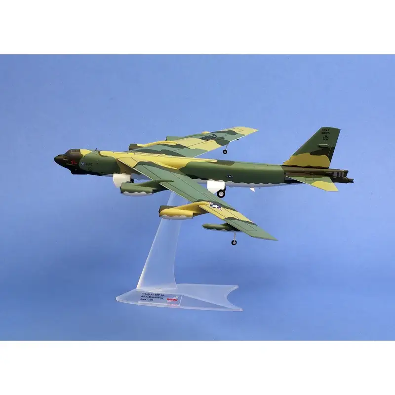 Fabrieksprijs Boeing B-52G Stratofortress US Air Force – 596th Bomb Squadron Miniatuur