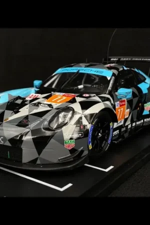 Koopje Porsche 911 (991) rsr - winner lmgte am le mans 2018 Miniatuur