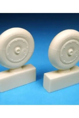 Finale Uitverkoop Messerschmitt Me 163B hand wheels (designed to be used with Hasegawa kits and Meng Models )