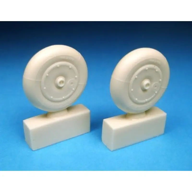 Finale Uitverkoop Messerschmitt Me 163B hand wheels (designed to be used with Hasegawa kits and Meng Models )