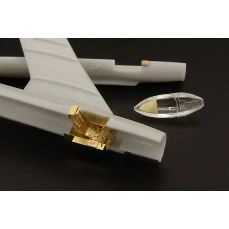 Mikoyan MiG- 17PF / 17PFU Fresco MiG- D / E cockpit details (designed to be used with Attack and Mark 1 Models ) Hoge Kwaliteit