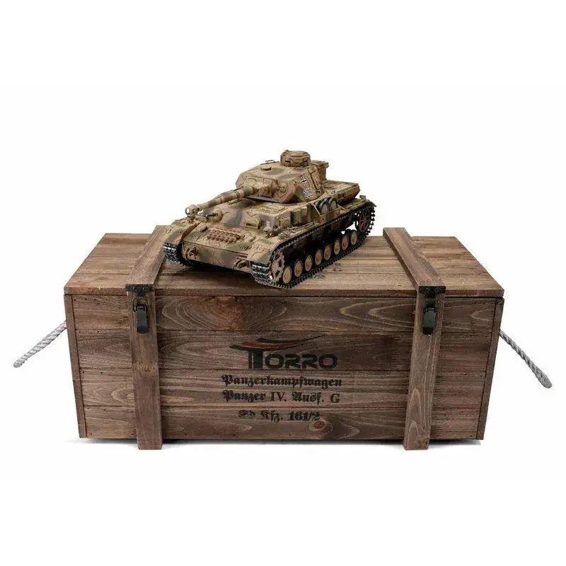 Voordeelprijs Torro Pro-Edition RC Tank 1/16 PzKpfw IV Ausf. G camo BB 2.4Ghz in luxe houten krat